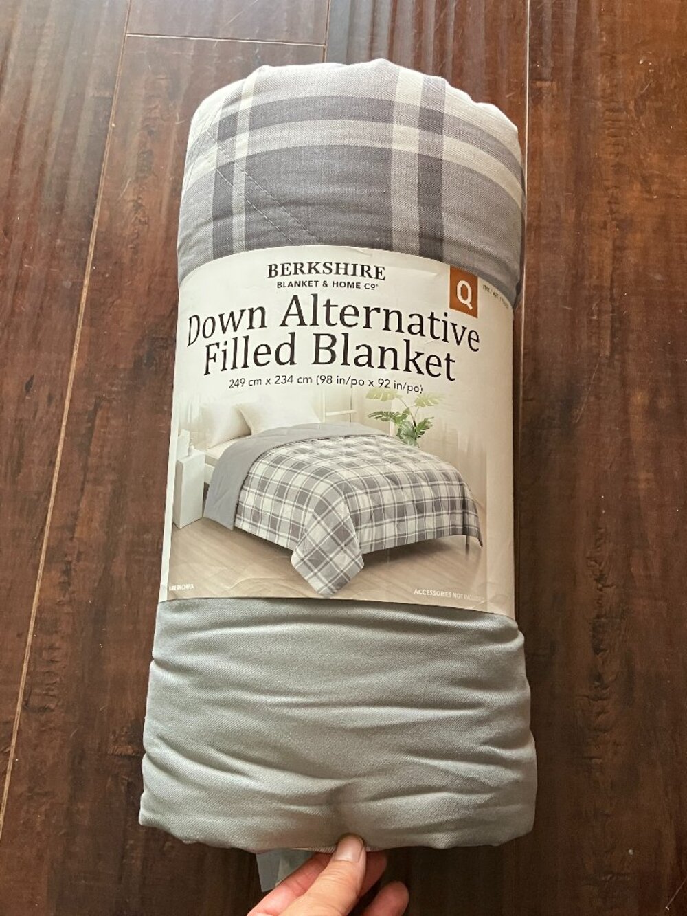 Berkshire Life Down Alternative Blanket - Queen